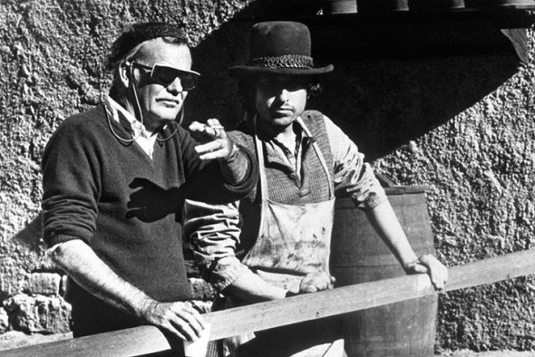 Bob Dylan con Sam Peckinpah sul set di Pat Garret & Billy the Kid, 1973