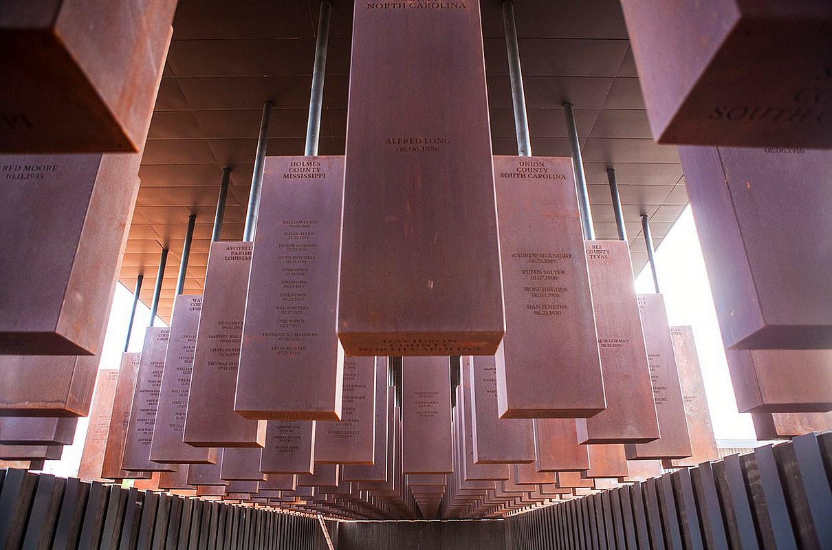 Il National Memorial for Peace and Justice, Montgomery, Alabama